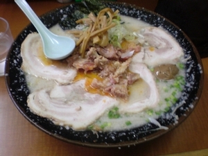 とんこつラーメン貴生